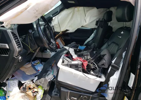 2017 Ford F150 Supercrew z USA, uszkodzony, nr VIN 1FTFW1EG2HFC43743